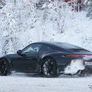ポルシェ『911 GT3ツーリング』改良新型プロトタイプ