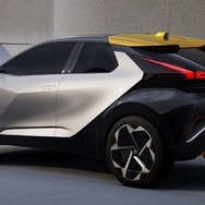 トヨタ C-HR プロローグ