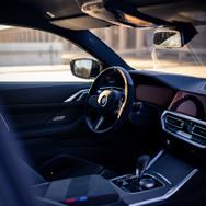 BMW M4 コンペティション・クーペ の「Mパフォーマンスパーツ」装着車