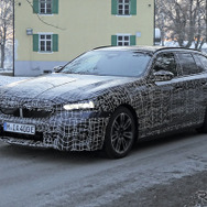BMW i5 ツーリング プロトタイプ（スクープ写真）