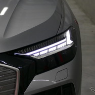 アウディQ4 Sportback 40 e-tron advanced