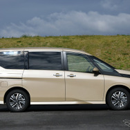 日産 セレナ ハイウェイスターV
