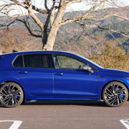 VW ゴルフR 新型