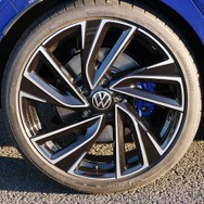 VW ゴルフR 新型