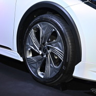 プリウス モデリスタ ELEGANT ICE STYLE（東京オートサロン2023）