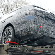 BMW i5ツーリング プロトタイプ（スクープ写真）