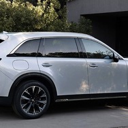 マツダ CX-90 のPHEV