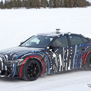 BMW Mが開発する高性能4モーターEVのプロトタイプ（スクープ写真）