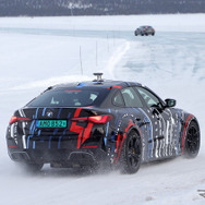 BMW Mが開発する高性能4モーターEVのプロトタイプ（スクープ写真）
