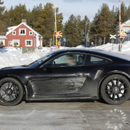 ポルシェ 911ターボ 改良新型プロトタイプ（スクープ写真）