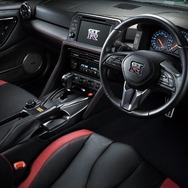 日産 GT-R（内装イメージ）