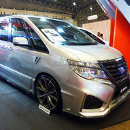 2014・2015年式車をベースとした2016年モデルを4台（IMPUL X-TRAIL、IMPUL DAYZ、IMPUL DAYZ ROOX）を公開したホシノインパル