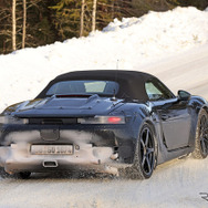 ポルシェ ボクスターEV プロトタイプ（スクープ写真）
