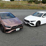 メルセデスベンツ A220d（左）とA180セダン（右）