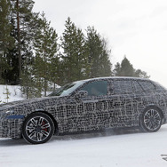 BMW i5ツーリング M60 プロトタイプ（スクープ写真）