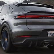 ポルシェ・カイエン・クーペ・ターボ GT 改良新型