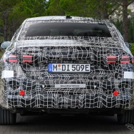 次期BMW 5シリーズ・セダン のEV版『i5』のプロトタイプ