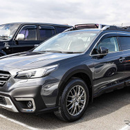 スバル レガシーアウトバック×レイズ ホムラ2×9Plus