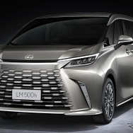 レクサスLM新型