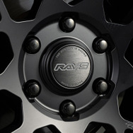 トヨタ ハイラックス×レイズ チームデイトナ M9 BLACK EDITION
