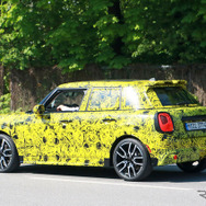 MINI クーパー5ドア 次期型プロトタイプ（スクープ写真）