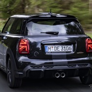 MINI 3ドアハッチバック JCW（ジョン・クーパー・ワークス）の「1to6 エディション」