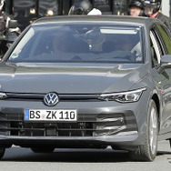 VW ゴルフ 改良新型プロトタイプ（スクープ写真）