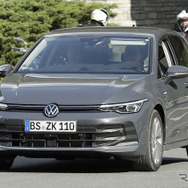 VW ゴルフ 改良新型プロトタイプ（スクープ写真）