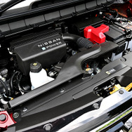 日産 セレナ e-POWER LUXION