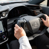 レクサス RZで採用されたステアバイワイヤ技術