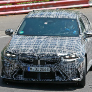 BMW M5 次期型プロトタイプ（スクープ写真）