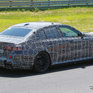BMW M5 次期型プロトタイプ（スクープ写真）