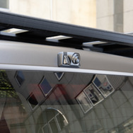 高い位置から後方視認！ MITSUBISHIデリカD:5用ハイマウントリアカメラキットが新発売
