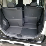三菱 デリカミニ T Premium 4WD