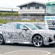 アウディ RS7と思われるプロトタイプ（スクープ写真）