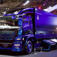 スーパーグレートV 2016年モデル（東京モーターショー15）