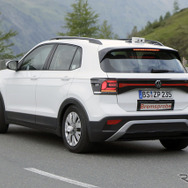 VW T-Cross 改良新型プロトタイプ（スクープ写真）