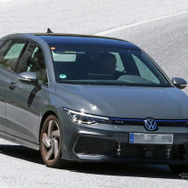 VW ゴルフ GTE 改良新型プロトタイプ（スクープ写真）