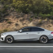 BMW i5 eDrive40