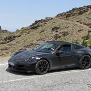 ポルシェ 911 タルガ 改良新型プロトタイプ（スクープ写真）
