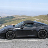 ポルシェ 911 タルガ 改良新型プロトタイプ（スクープ写真）