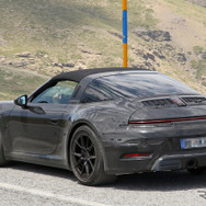 ポルシェ 911 タルガ 改良新型プロトタイプ（スクープ写真）