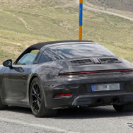 ポルシェ 911 タルガ 改良新型プロトタイプ（スクープ写真）