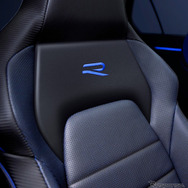 VW ゴルフR 20イヤーズ ナパレザーシート