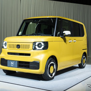 ホンダ N-BOXカスタム 新型（標準タイプ）