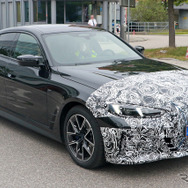 BMW i4 M50 改良新型プロトタイプ（スクープ写真）