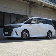 SUSTEC NF210  TOYOTAアルファード（40系）用実装例