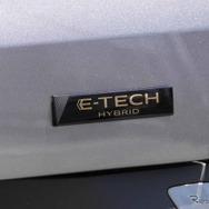 ルノー アルカナ E-Techエンジニアード