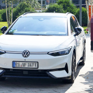 VW ID.7 ヴァリアント　市販型プロトタイプ　スクープ写真
