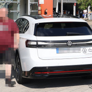 VW ID.7 ヴァリアント　市販型プロトタイプ　スクープ写真